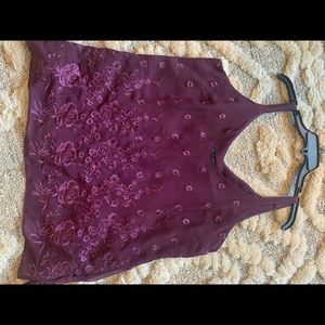 White House black-market top